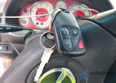 2002 Mazda Mx-5 Miata Cloth/Ls/Se из США, поврежденный, VIN JM1NB353020225252